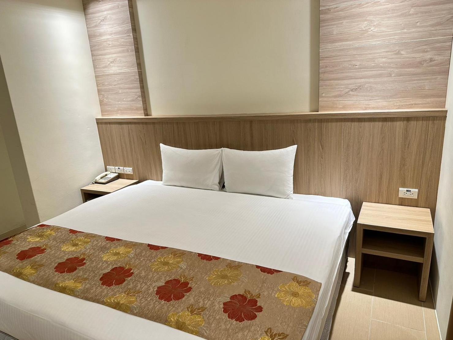 East Town 26 Hotel Hualien City Ngoại thất bức ảnh