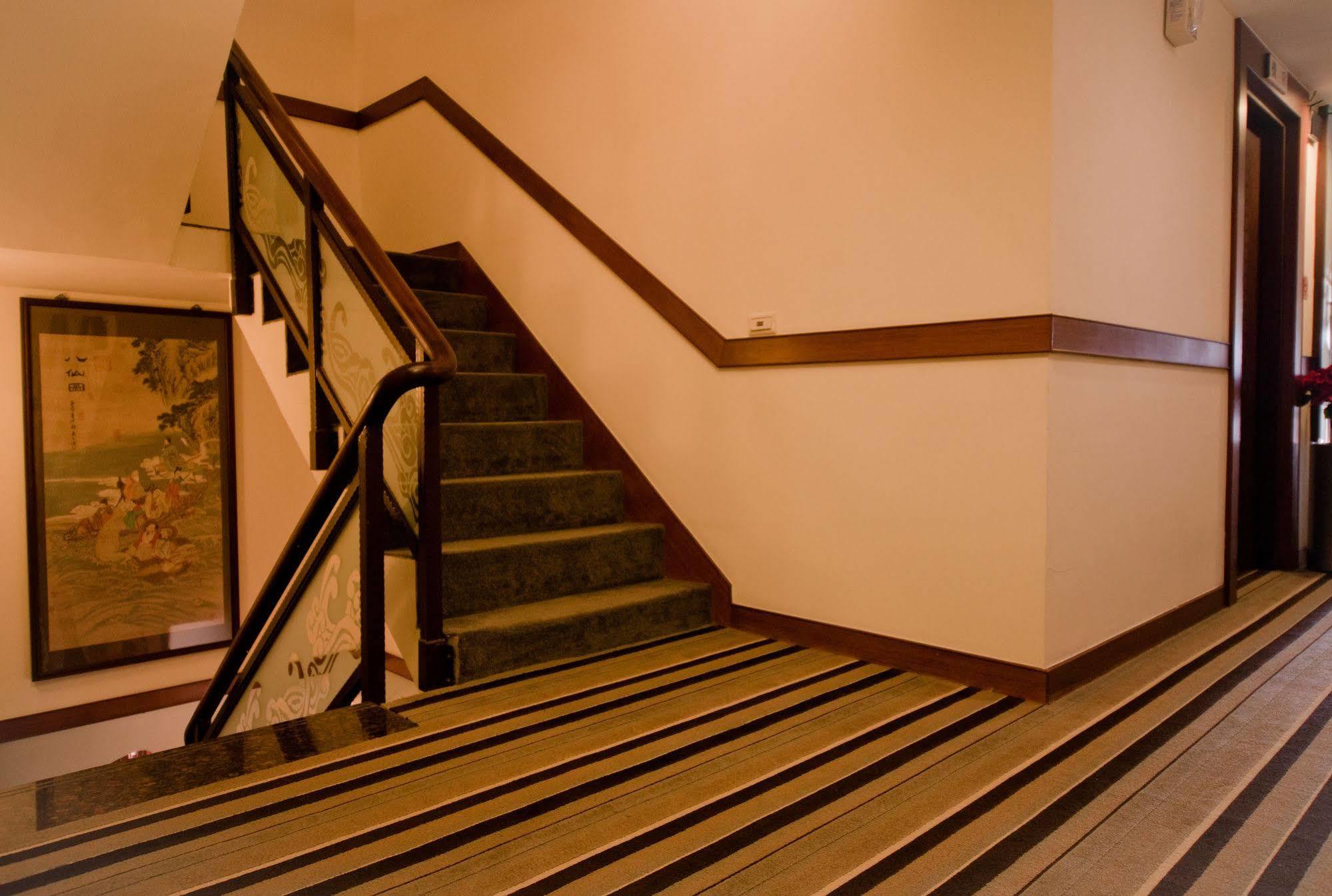 East Town 26 Hotel Hualien City Ngoại thất bức ảnh