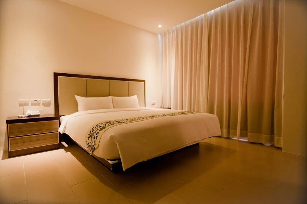 East Town 26 Hotel Hualien City Ngoại thất bức ảnh